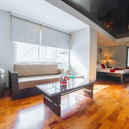 Hotel Reddoorz Plus Near Naia Expressway