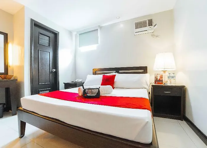 Reddoorz Plus Near Naia Expressway 3* Manila