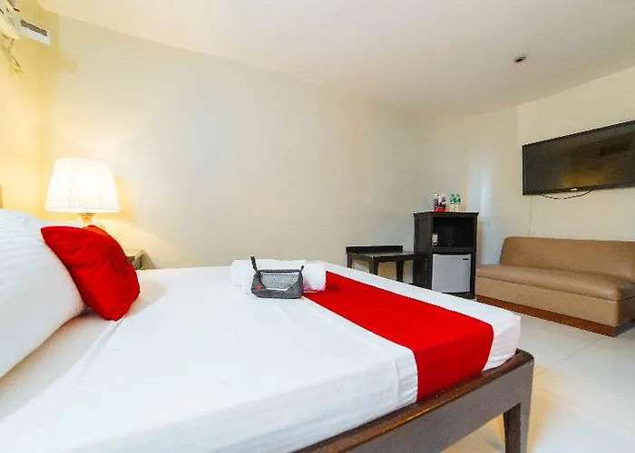 Hotel Reddoorz Plus Near Naia Expressway